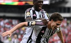 爱游戏官方-关于那不勒斯客场不敌尤文图斯，领先优势缩减的信息