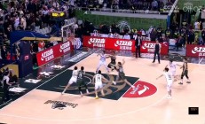 爱游戏电竞-关于上海队成为本场最大亮点，CBA季后赛瞬间破防，三杀的信息