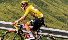 爱游戏课程-斯洛伐克自行车选手速度惊人的简单介绍