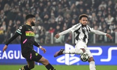 爱游戏亚洲官网-皇马势均力敌曼城，两队打成: