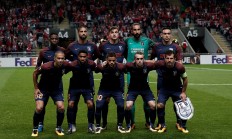 爱游戏网页版登录入口-里尔主场惨败，法甲各队竞争激烈