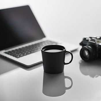 沃尔夫斯堡外援闪耀绿茵，欧冠席位近在咫尺，球迷热盼“狼堡”重返荣耀！