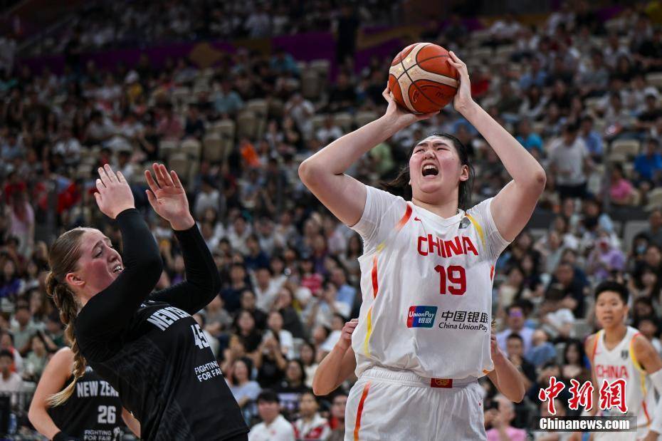 亚洲杯篮球赛季:中国队成功晋级半决赛! 亚洲杯篮球赛季:中国队成功晋级半决赛!