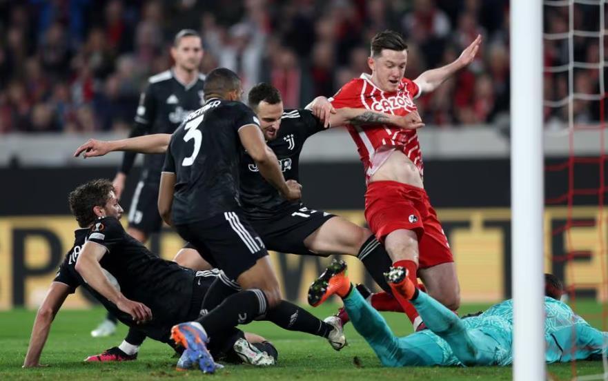 包含皇家社会稳扎稳打完美完胜对手的词条