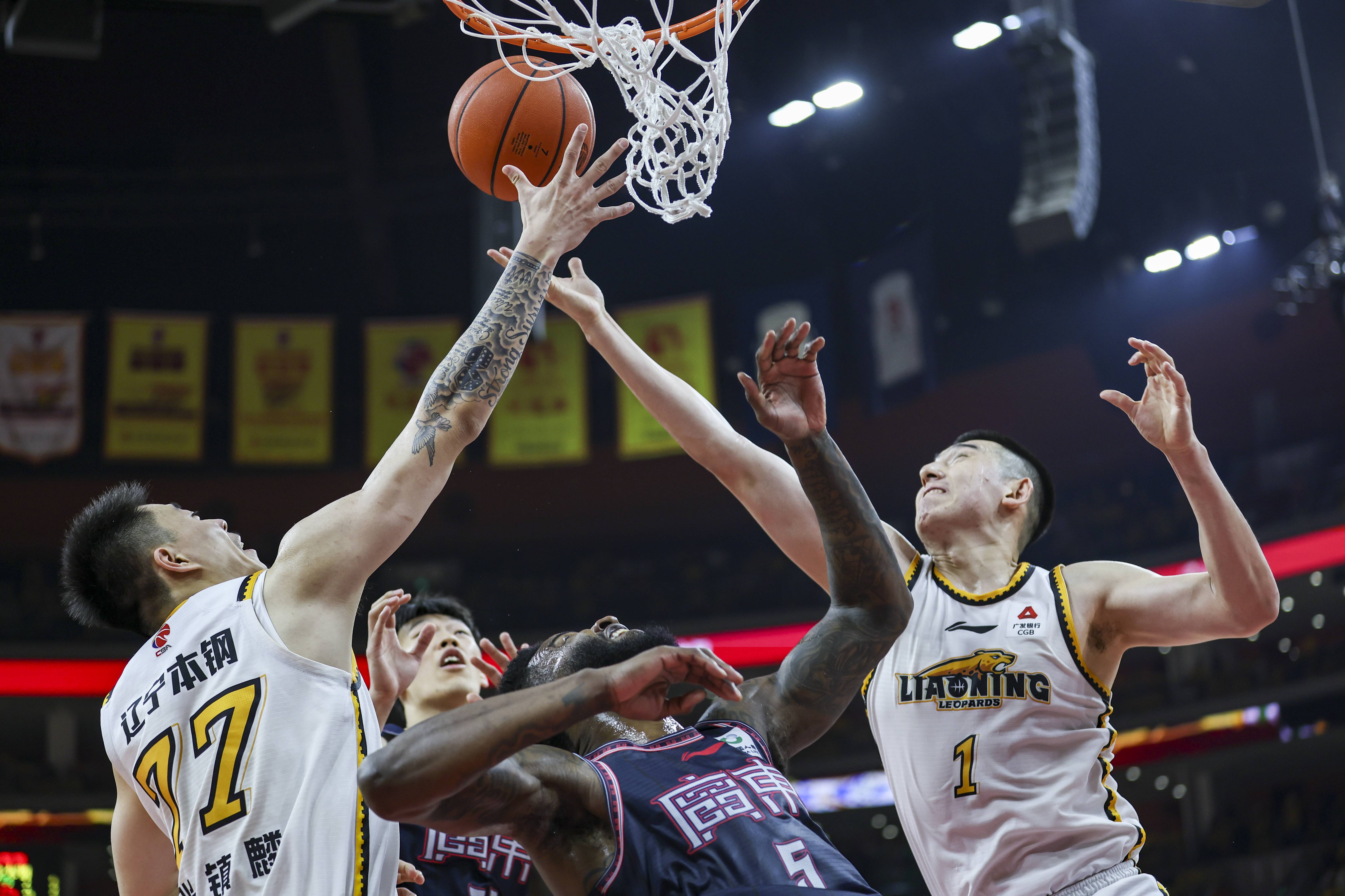 辽宁队客场全面压制取得大胜！