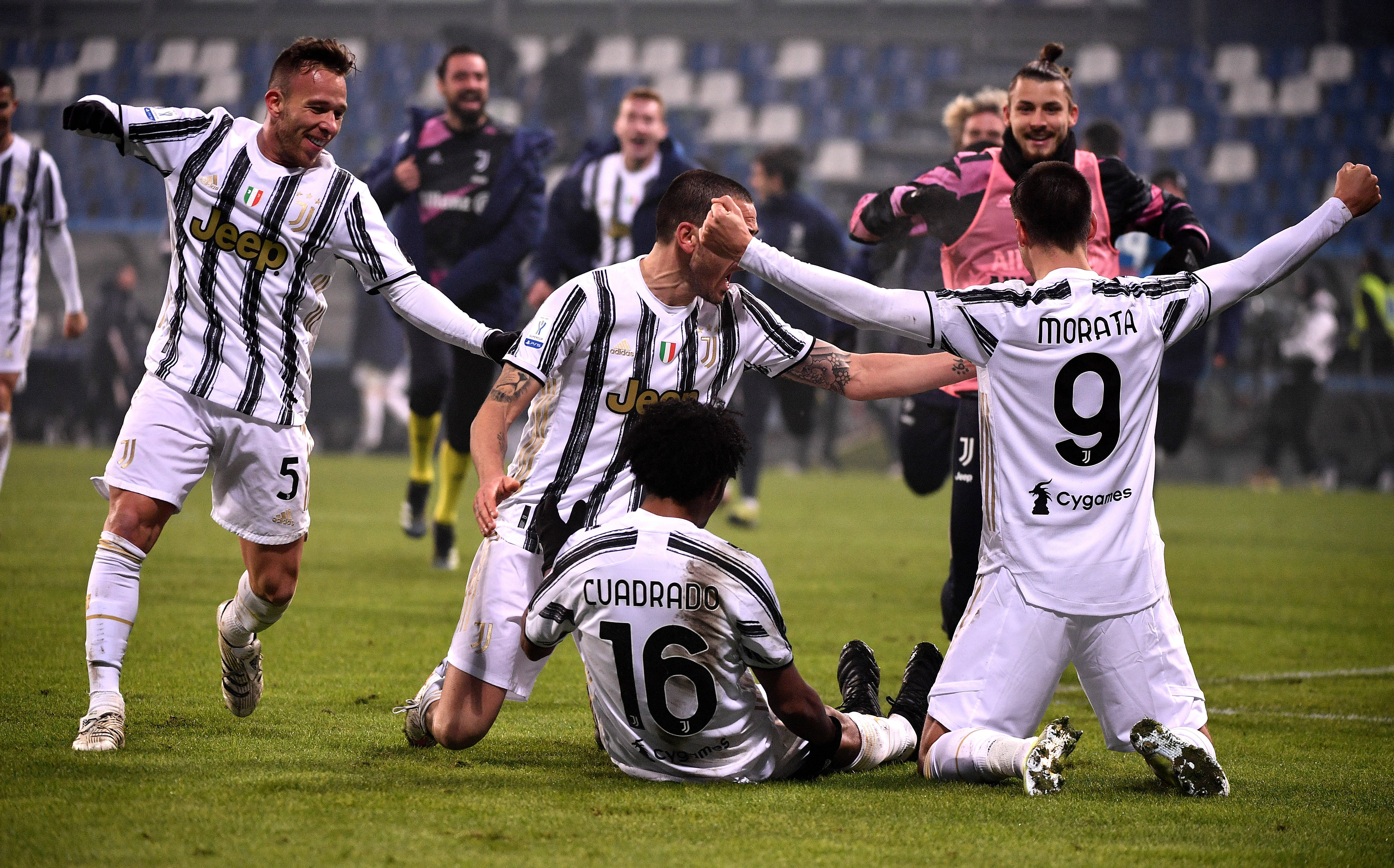 拉齐奥主场大胜尤文图斯，赢得关键胜利