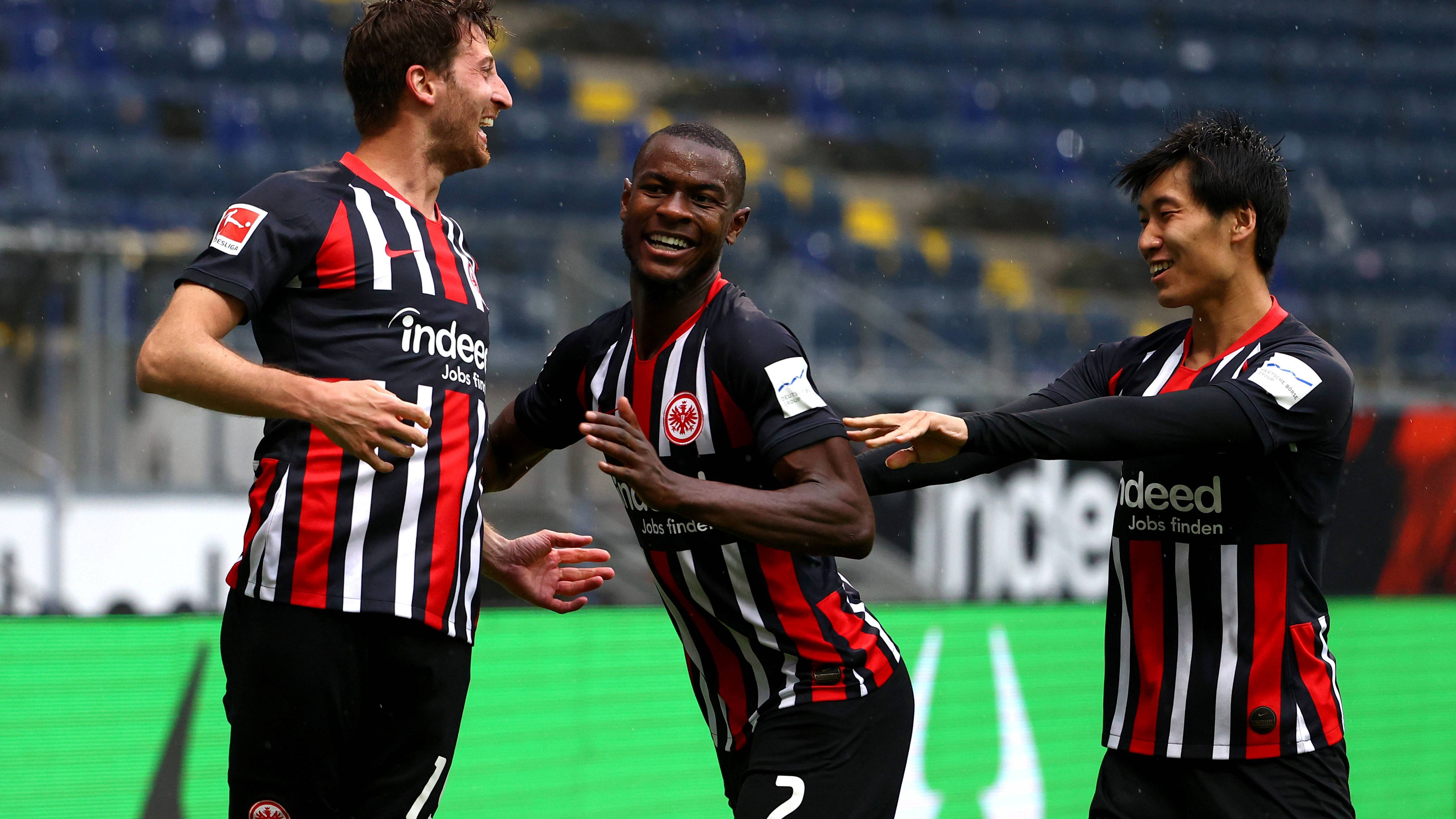 法兰克福客场失利，德甲前四席位动摇