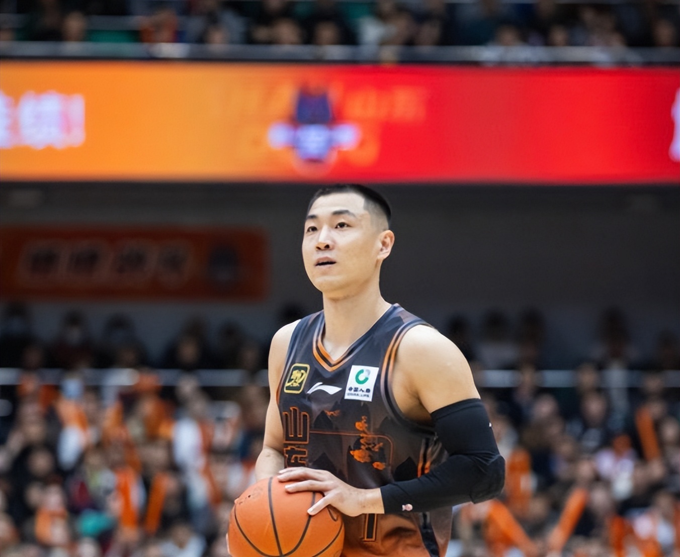 关于山东男篮突破困境，球员状态逐渐回暖！的信息