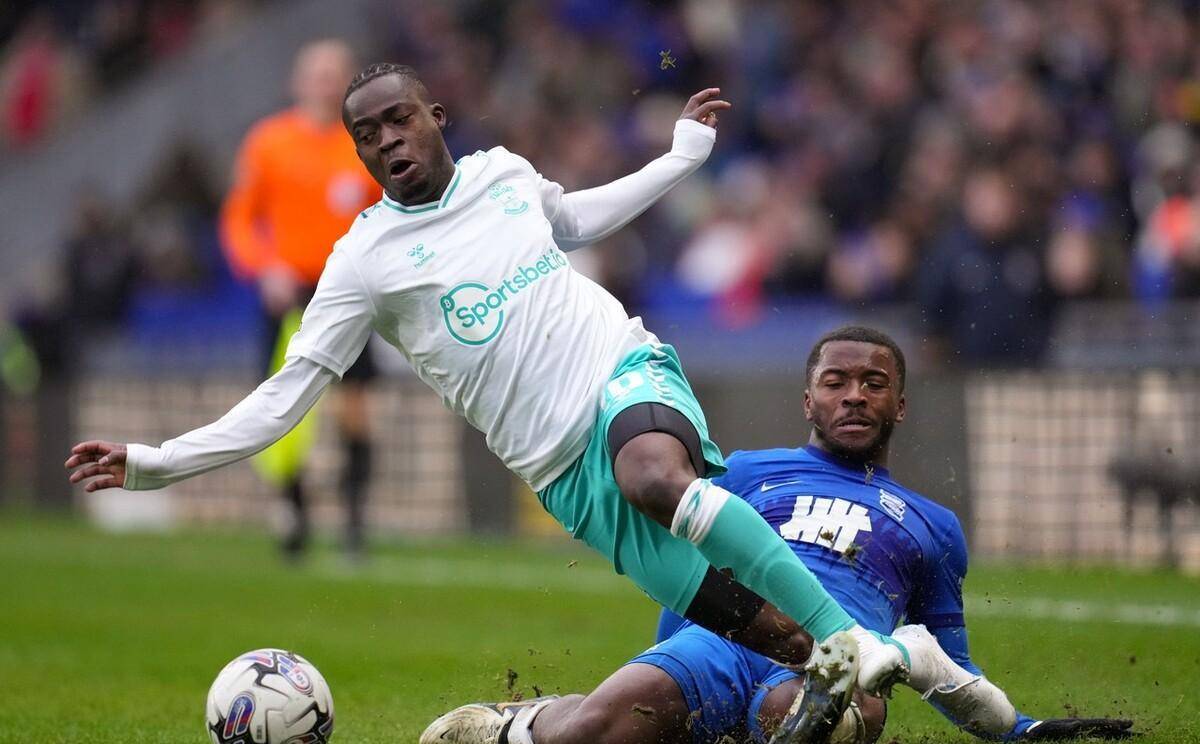 南安普顿客场败北，需加强进攻训练