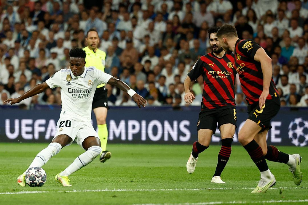 皇马势均力敌曼城，两队打成: