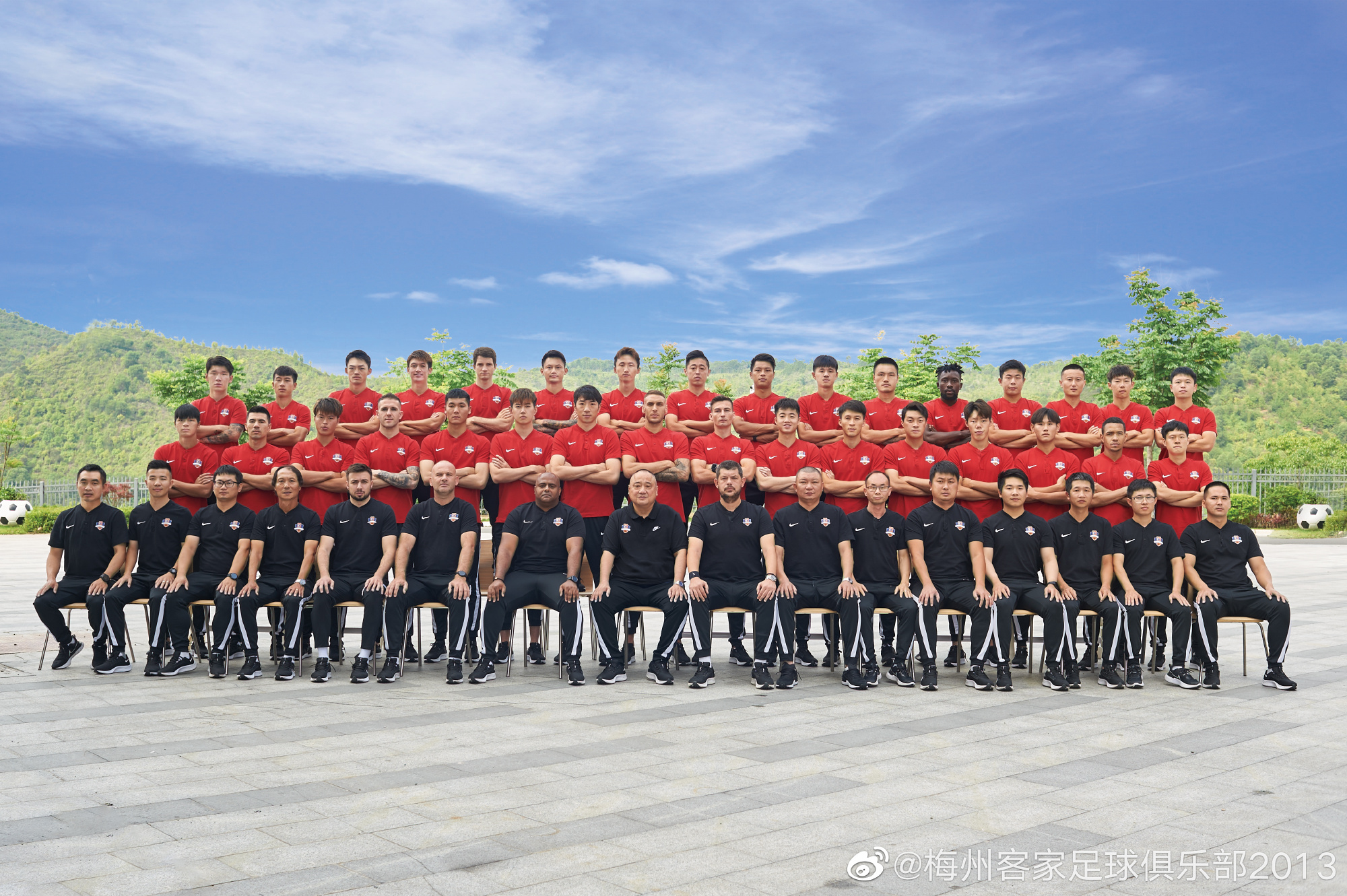 地产上市险胜中超球队，实力不可小觑