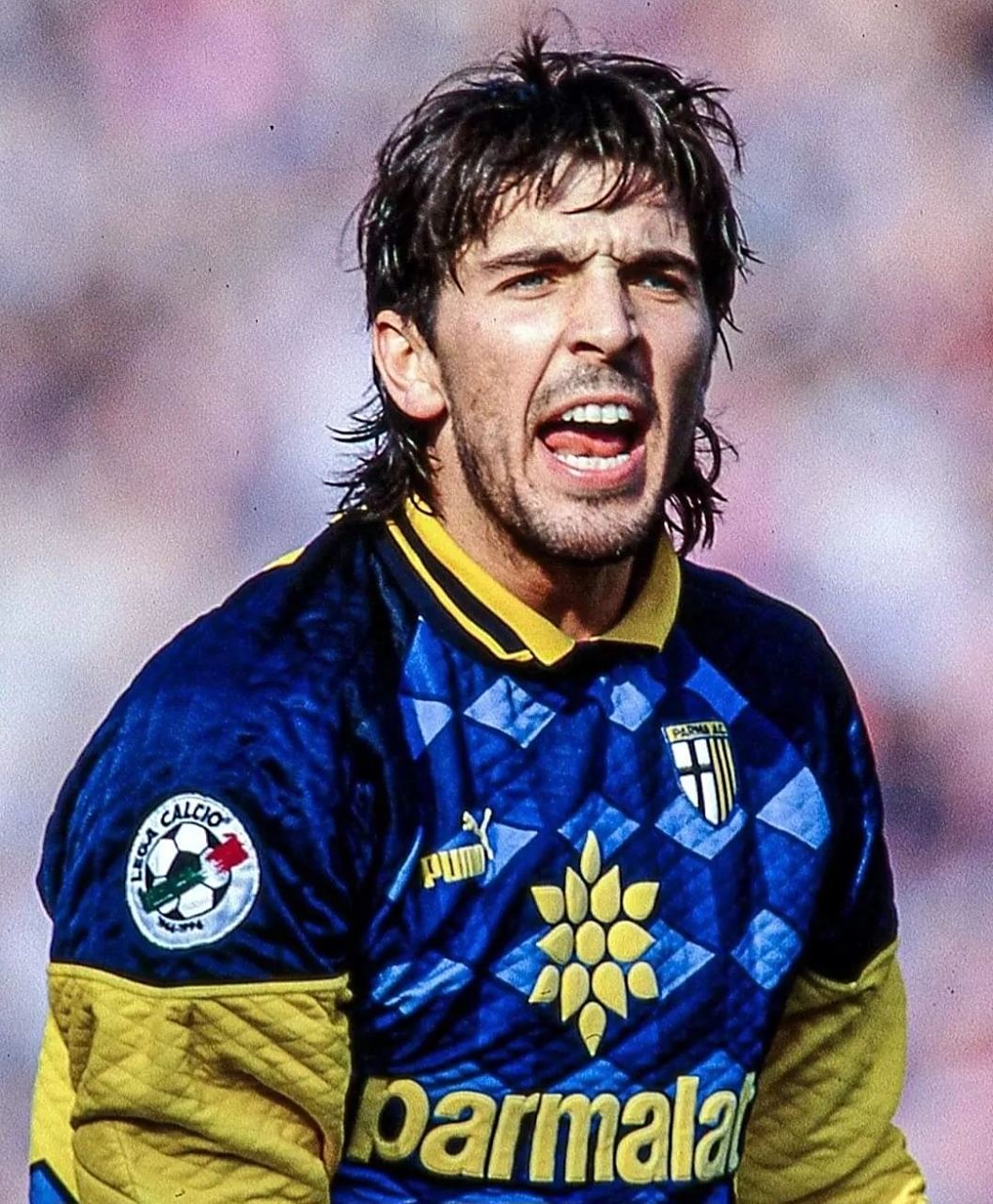 传奇球星布冯宣布退役,结束辉煌职业生涯 传奇球星布冯宣布退役,结束辉煌职业生涯