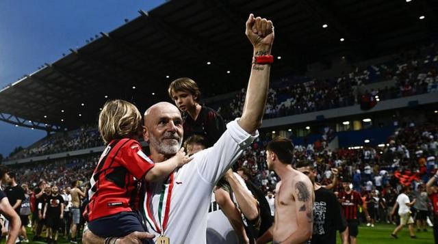 AC米兰逼平那不勒斯,继续保持领先的简单介绍 AC米兰逼平那不勒斯,继续保持领先的简单介绍