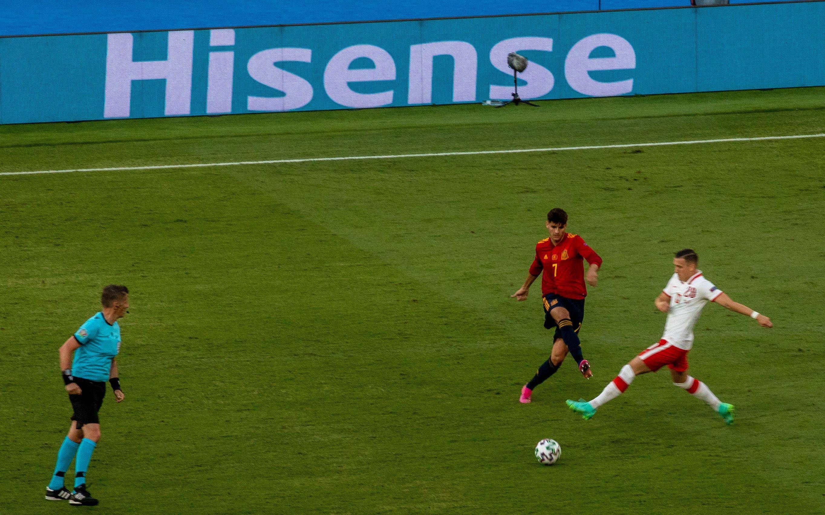 斯洛伐克险胜波兰，出线希望渺茫的简单介绍