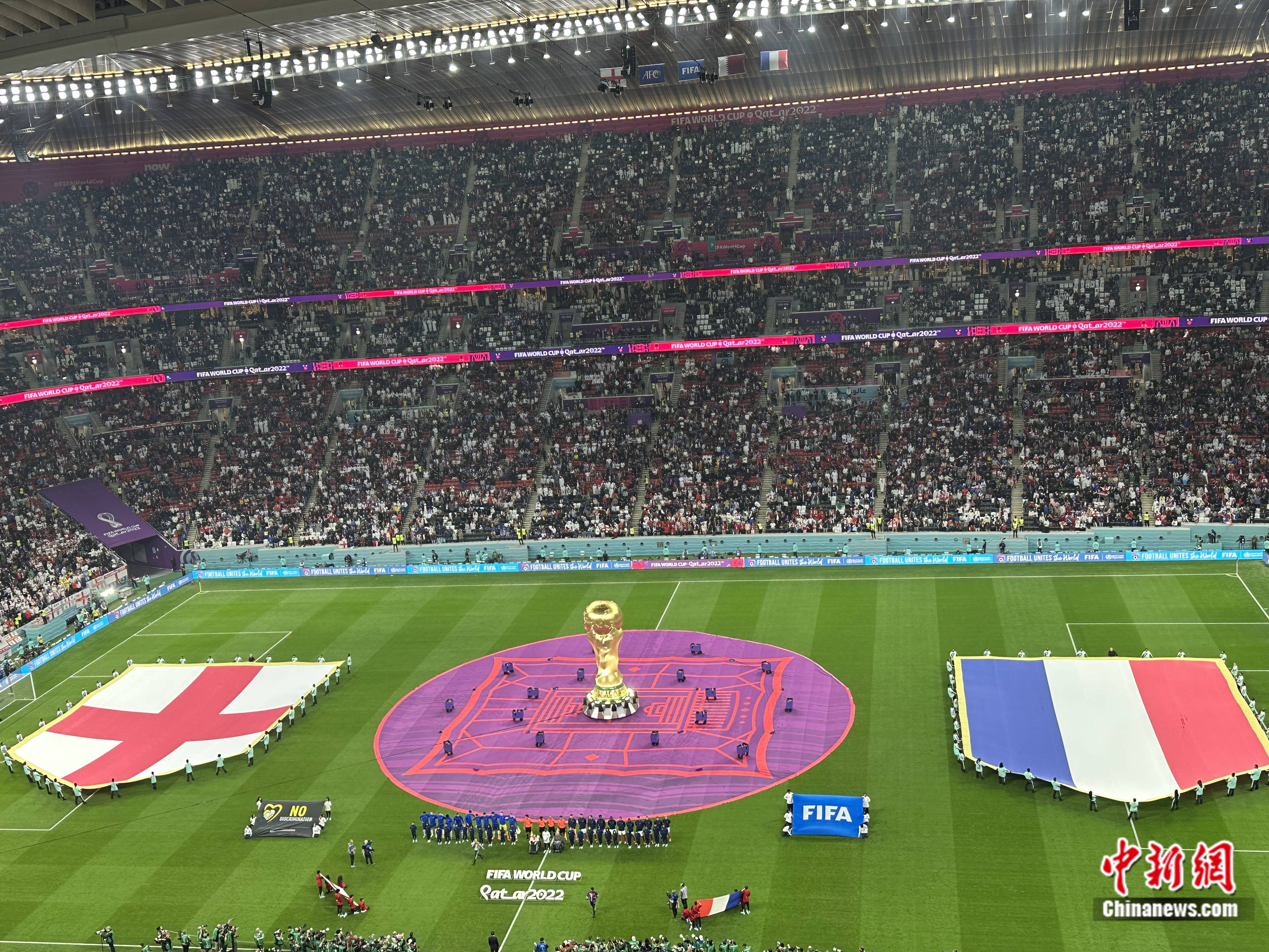 包含欧预赛球场对决步步惊心,实力对比明显的词条 包含欧预赛球场对决步步惊心,实力对比明显的词条