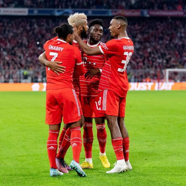 柏林赫塔联队取得连胜，赢得球迷喝彩