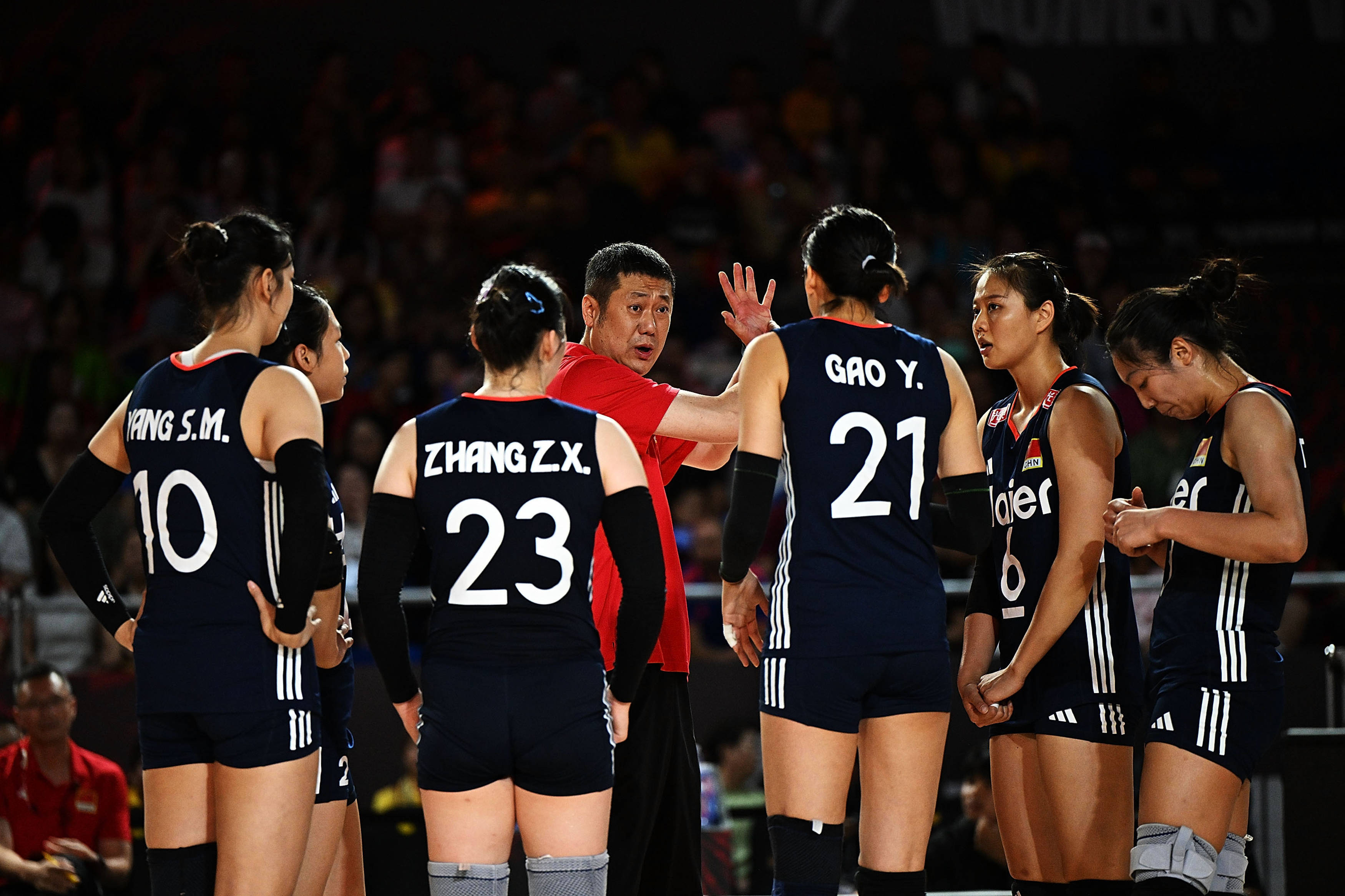 哥伦比亚队势不可挡，轻松晋级八强的简单介绍